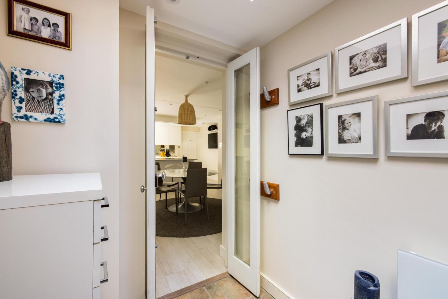 Luxe - 4 Bedroom House In Chelsea