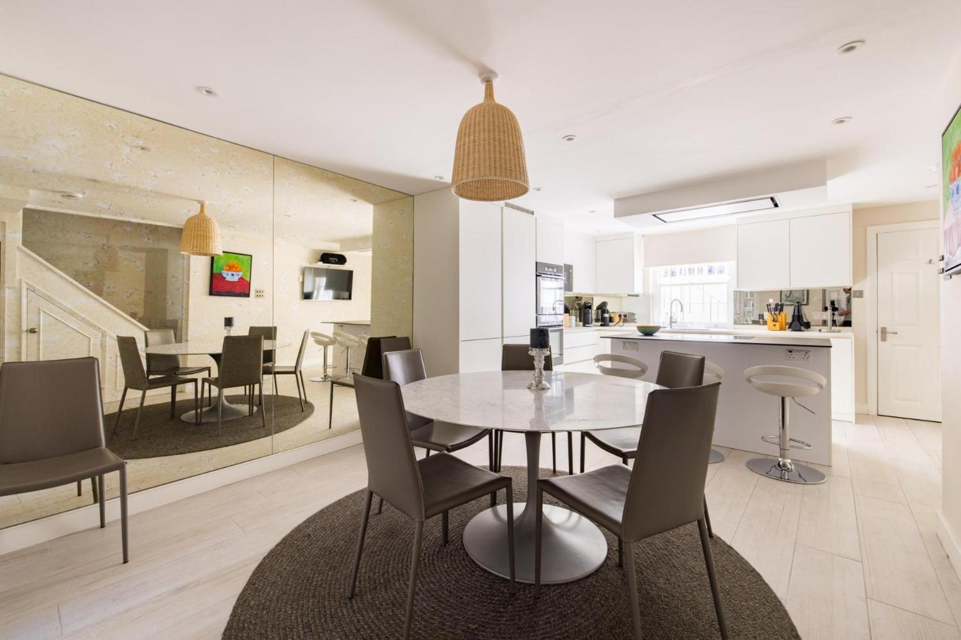 Appartamento Luxe - 4 Bedroom House In Chelsea