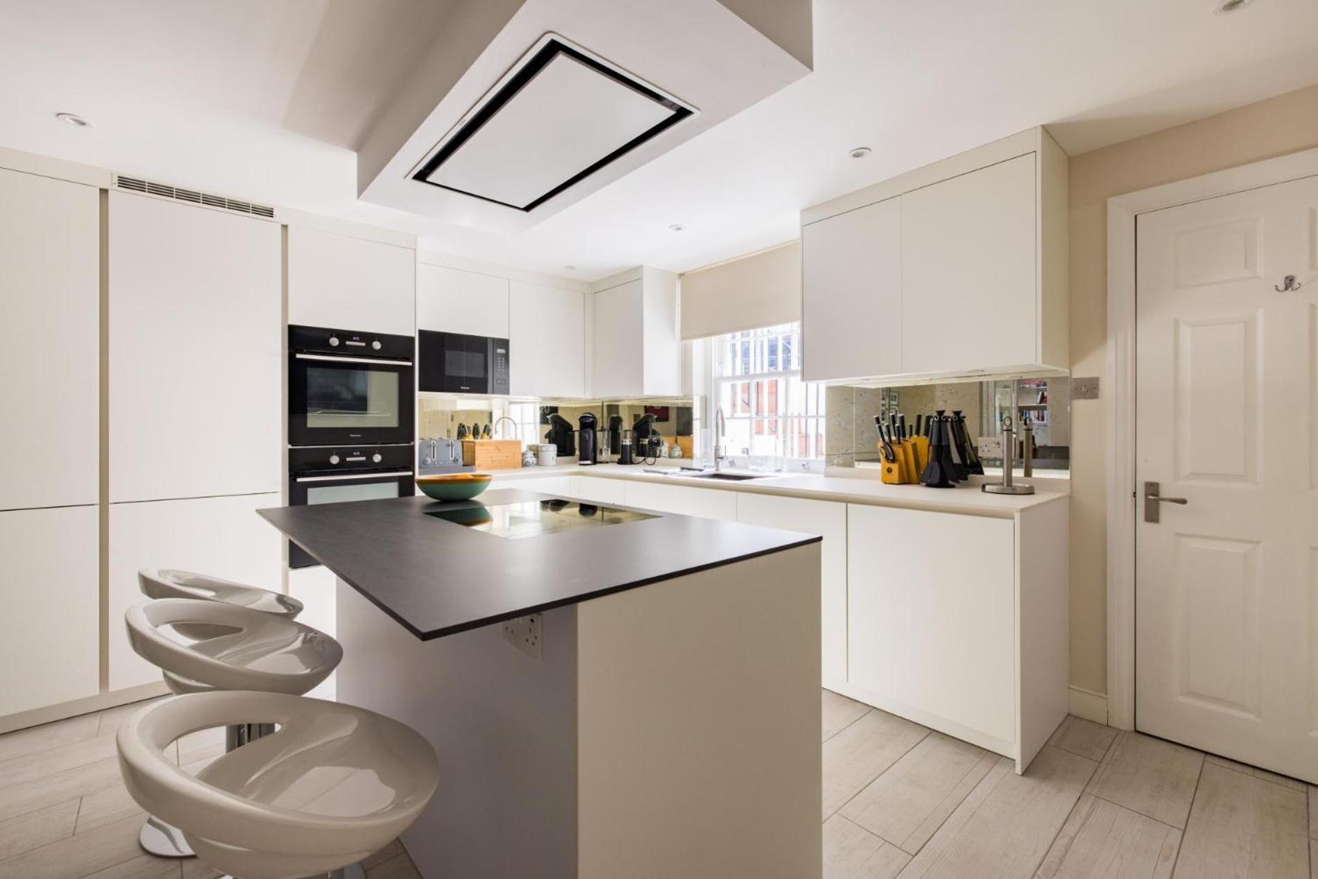 Appartamento Luxe - 4 Bedroom House In Chelsea