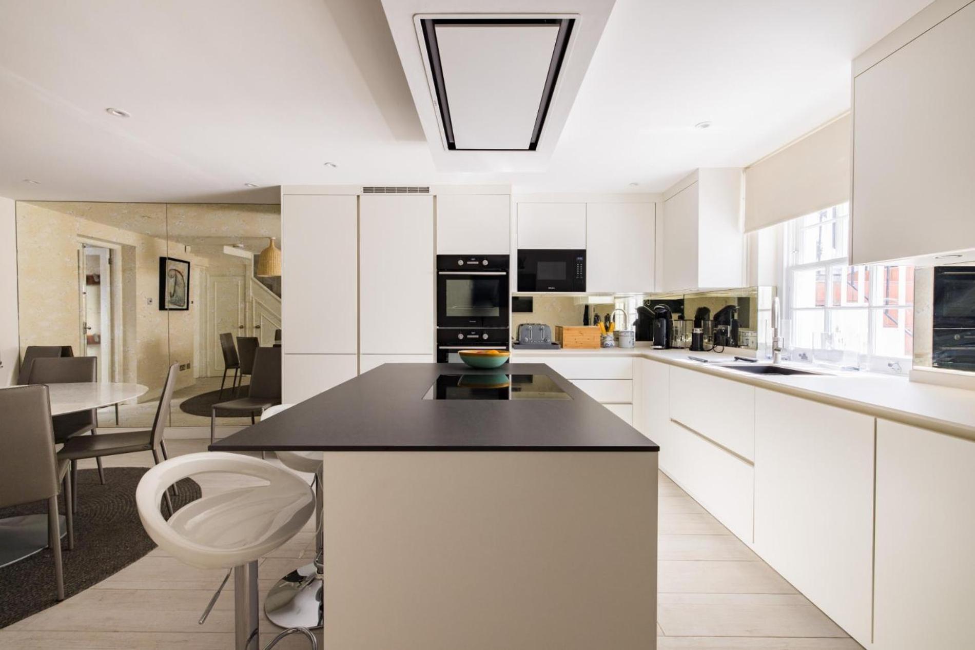 Luxe - 4 Bedroom House In Chelsea * Londra